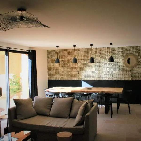 Gîte LES TERRASSES 3, hotel in Villard-de-Lans