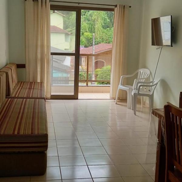 Apartamento Climatizado a 150 Metros da Praia - Foto 2