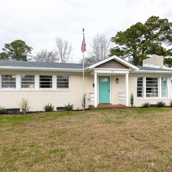 Edenton 3 BR/ 2 Bath king, Fire Pit, hotel v destinácii Edenton