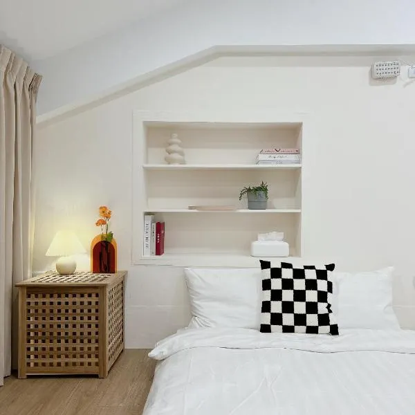 Soda White Tainan Homestay, hotel v destinaci Tchaj-nan