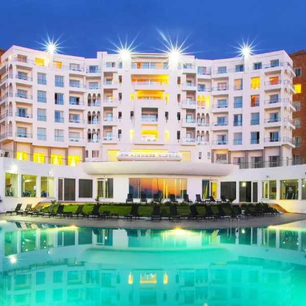 里亞德摩加多爾海景大酒店及水療中心，丹吉爾的飯店