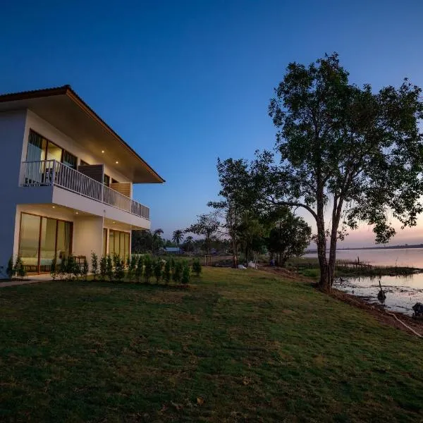 LAKE HOUSE Naka Cave, hotel in Seka