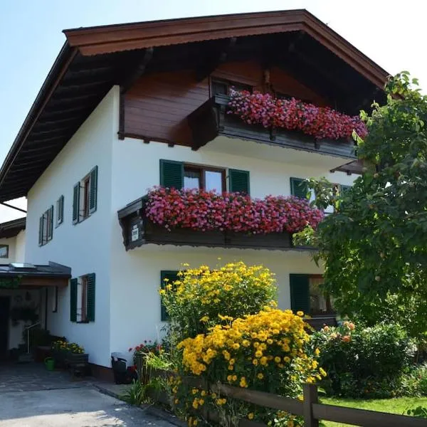 Familienferienwohnung Haus Praschberger, hotel em Ebbs