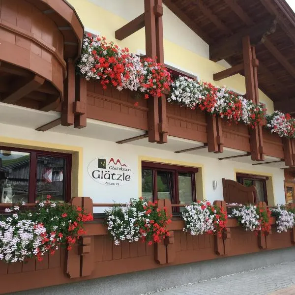 Glätzle`s Ferienhaus, hotel v destinaci Zöblen