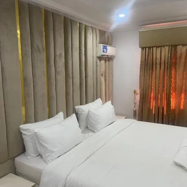 White Gold Hotel, hotell i Ikeja