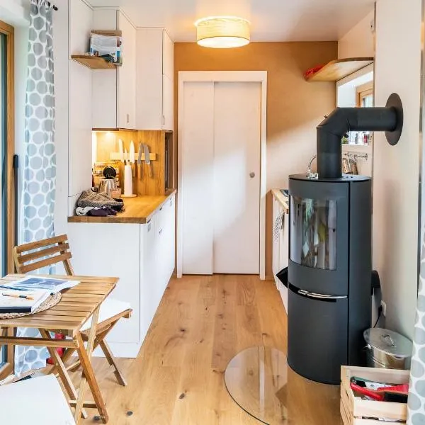WOHNWAGON Tiny Houses I, hotel v destinaci Gutenstein
