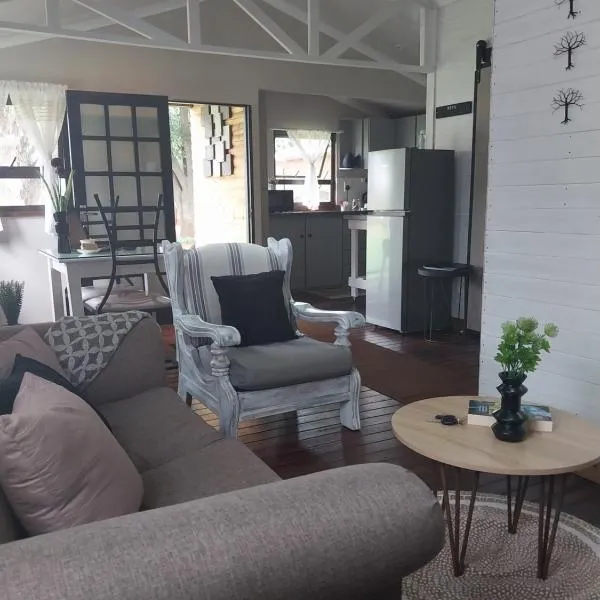 Log in At 118 Loghome, hotel a Meyerton