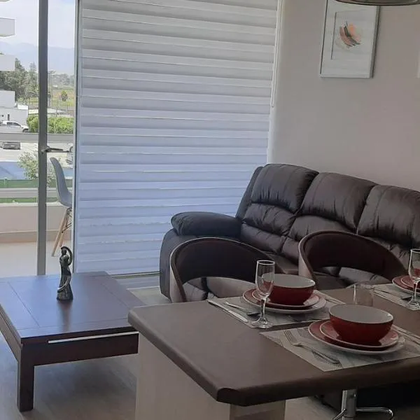 Bonito y Acogedor Dpto Av Pacífico 3100, La Serena, hotel en La Serena