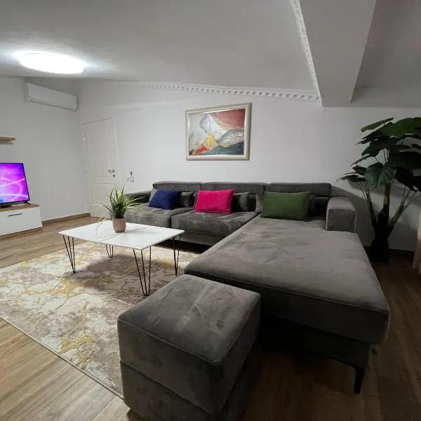 House Elbasan city center 3, hotel in Elbasan