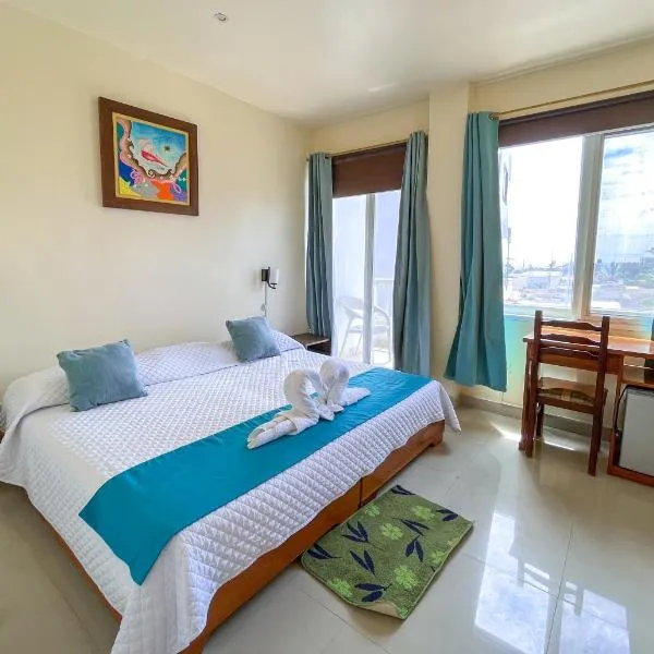 El Rincón de George, hotel v destinaci Puerto Villamil