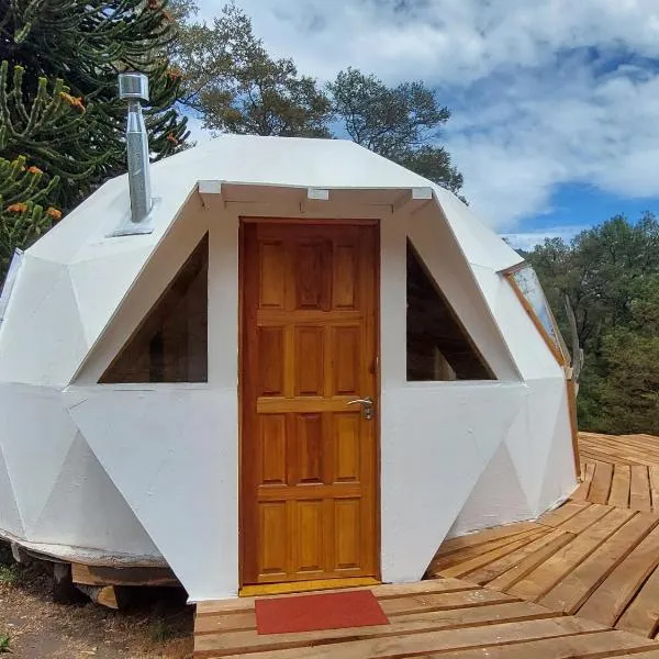 El Cipresal - Domo Tintica, hotel em Villa Meliquina