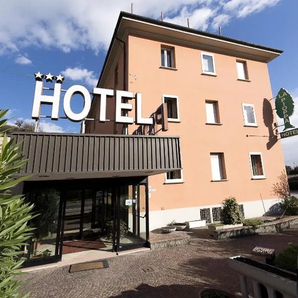 Hotel La Pioppa, hotel v destinaci Boloňa