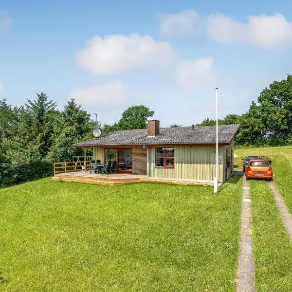 Stunning Home In Hejls, hotel in Hejls