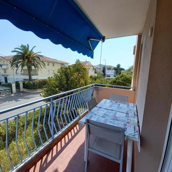 Appartement Frejus Plage, hôtel à Fréjus