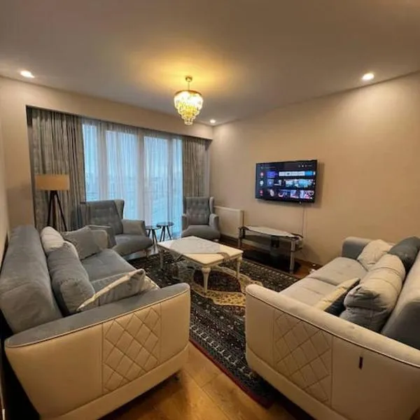 Lux 2+1 apartment in Başakşehir ISTANBUL, hotel in Basaksehir