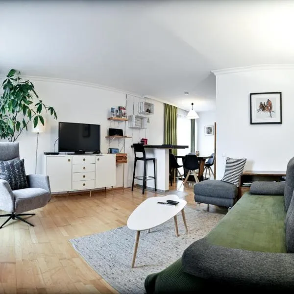 Ferienwohnung in der Sonnenstadt Lienz, ξενοδοχείο σε Lienz
