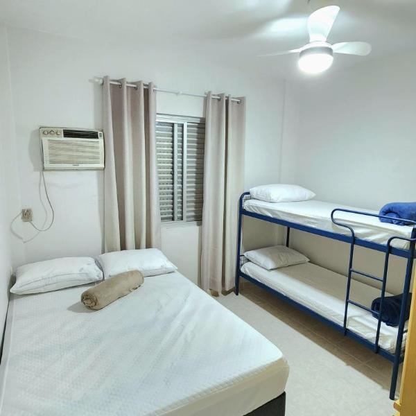 Apto Guarujá 1 Dorm com Garagem Coberta 280m da Praia - Foto 2