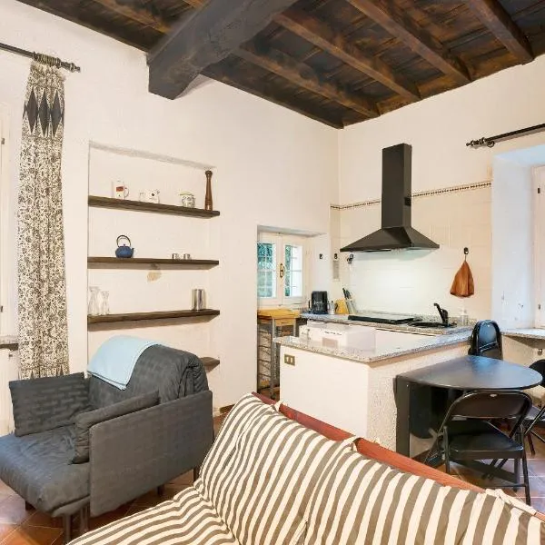 in Villa Belli, hotel v destinaci Miasino