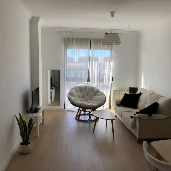 Apartamento Anida junto a la estación de tren, hotel in Granada