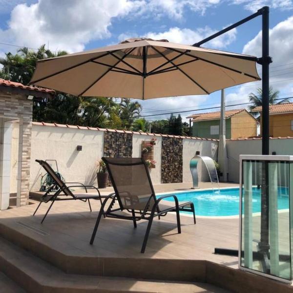 Piscina aquecida, 3 dorms ar condicionado, Cervejeira e Bilhar, a 500 metros do Mar