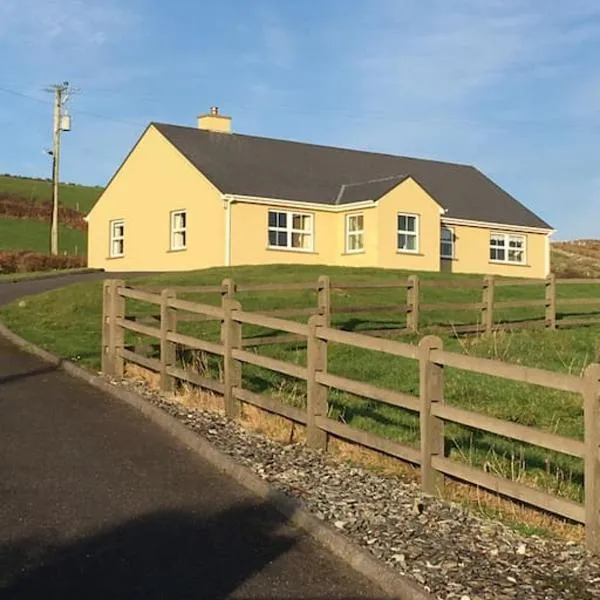 Bungalow by the sea, hotel v destinaci Gortgarriff