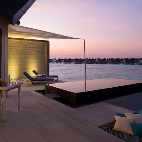 Kuredhivaru Resort and Spa - Maldives, hotel a Manadhoo