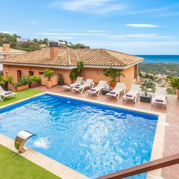 Villa Origami, hotel in Lloret de Mar