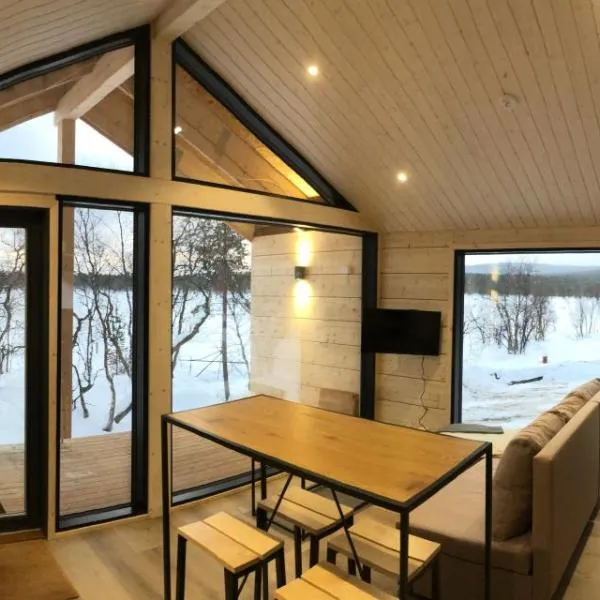 Chalet Luokta, hotel in Inari