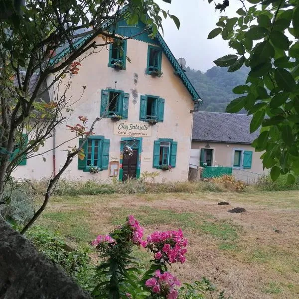 Le Dortoir de Gabrielle – hotel w mieście Beaudéan
