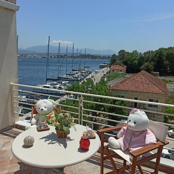 AB Preveza Apartments -15 Meters Over the Sea, hotel in Preveza