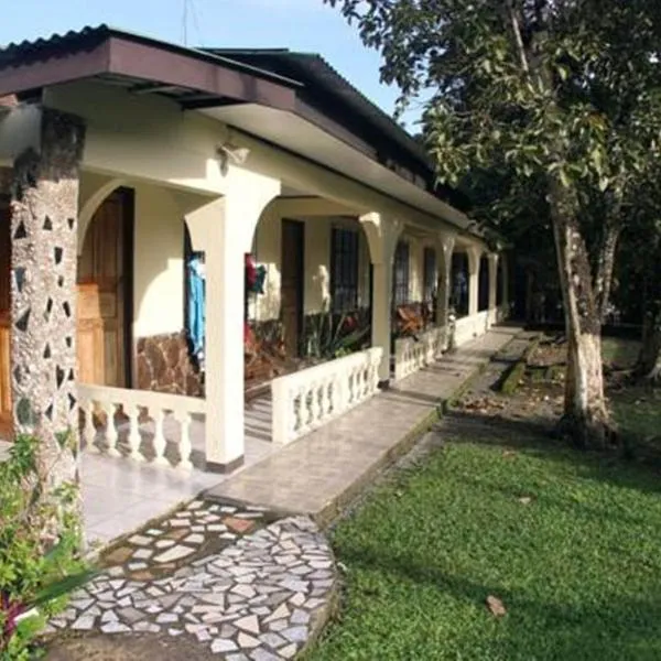 Cabinas Smith, hotel v destinaci Cahuita
