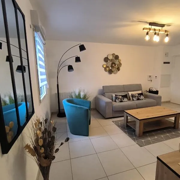 Le colibri, hotel u gradu Dinar