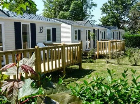 Camping de la Baie de Somme Nature Randonnées, hotell i Pendé