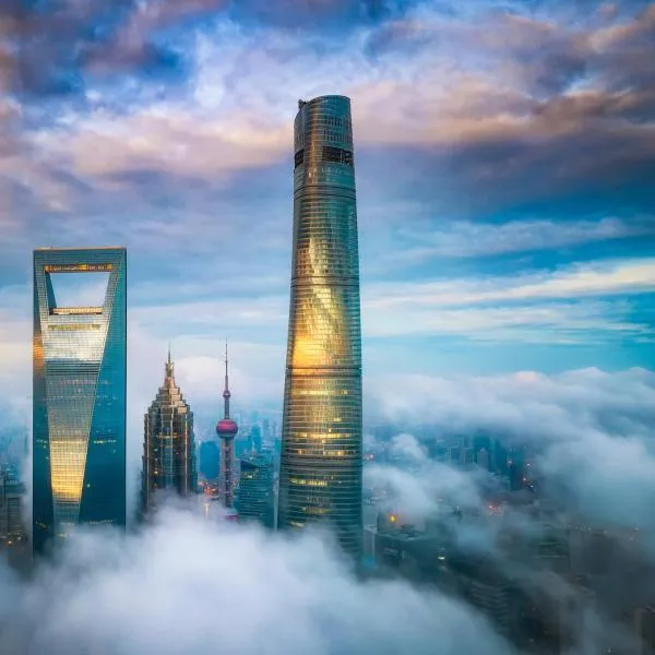 J Hotel, Shanghai Tower - Above All Else, Overlooking the Bund、上海市のホテル