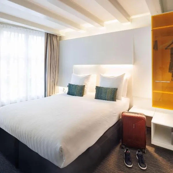 ibis Styles Amsterdam Central Station, hotel di Landsmeer