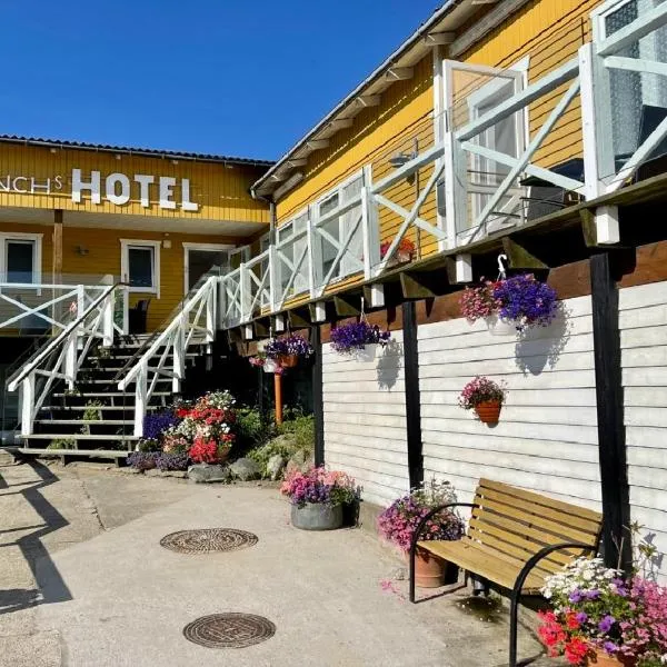 Munchs Badehotel, hótel í Hirtshals