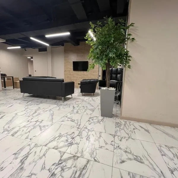 Mega Hostel, hotel in Almaty