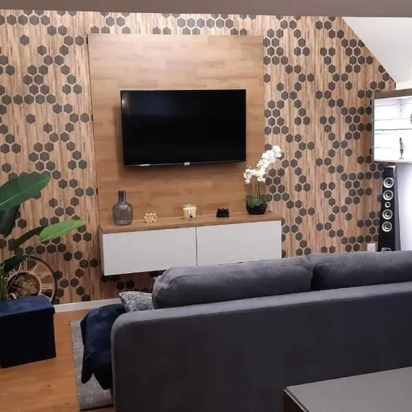 Loft in Yvetot – hotel w mieście Yvetot