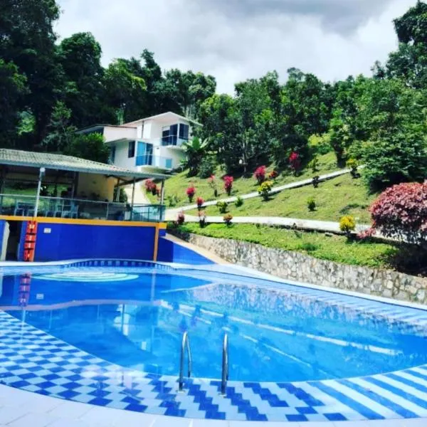 Finca Pozo Azul, hotel em Supatá