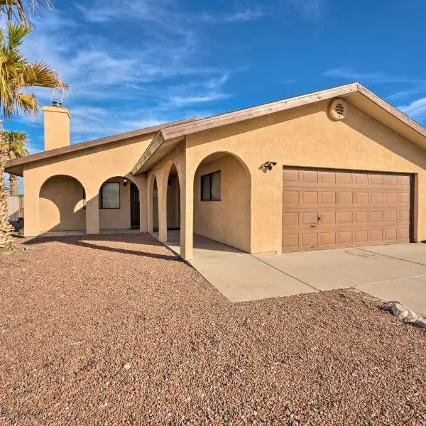 Bullhead City Home Less Than 2 Mi to Colorado River!, hotel v destinaci Bullhead City