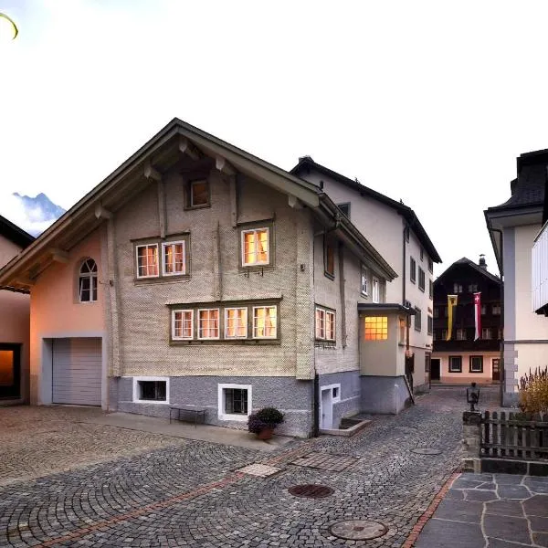 Charming Swiss Chalet Andermatt, hotel v destinaci Andermatt