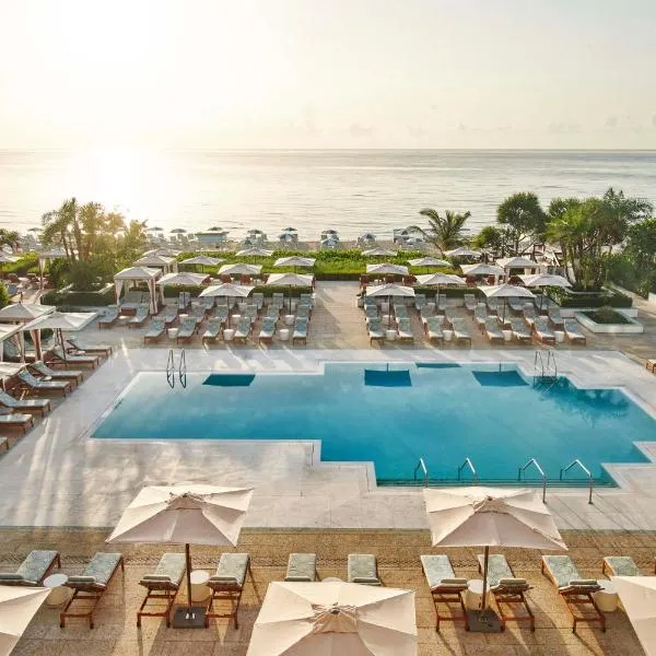 Four Seasons Resort Palm Beach, hotel in Palm Beach