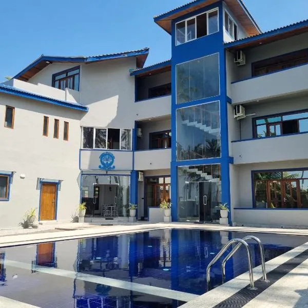 Dhammika Beach Palace, hotel v destinaci Wadduwa