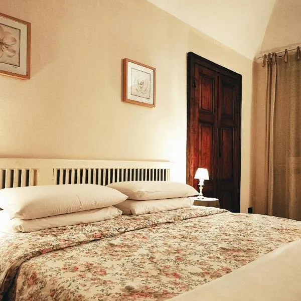 Pane&Burro – hotel w mieście Vercelli