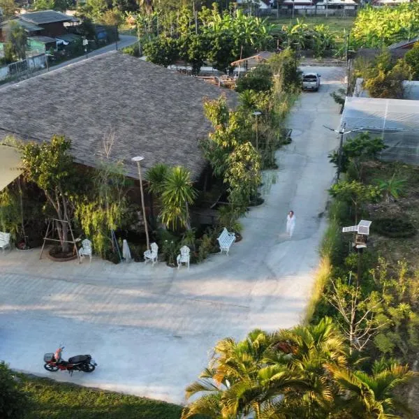 Tasana Garden Saraphi ทาซาน่าการ์เด้น สาขาสารภี, hotel v destinaci Chiang Mai