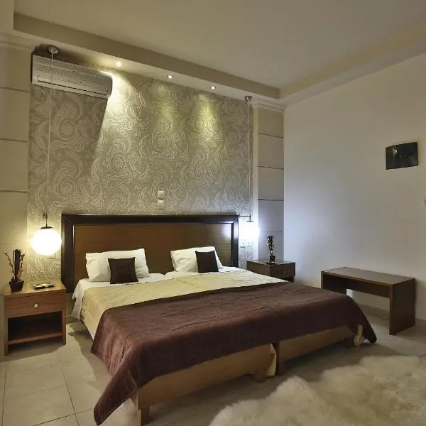 Saint Amon Hotel، فندق في فاليراكي
