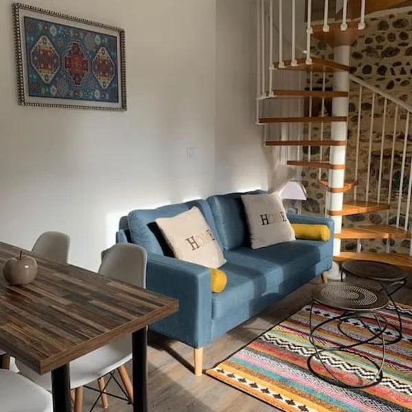 Adorable Guest House « bienvenue chez vous ! », hotel v destinaci Bordères-sur-lʼÉchez