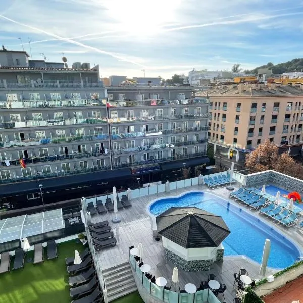 Hotel Maria del Mar: Lloret de Mar'da bir otel