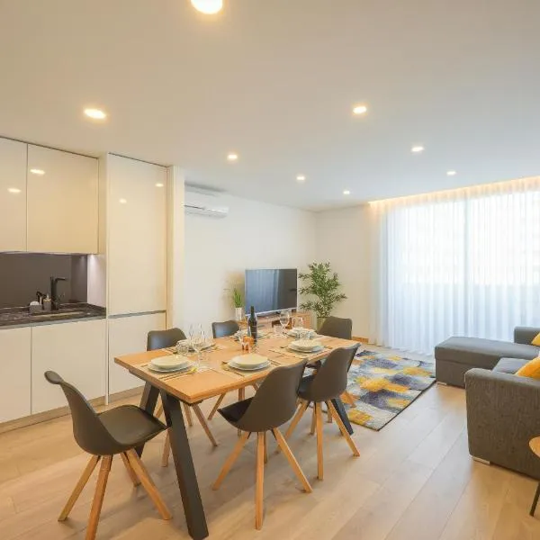 Alameda 74 Luxury Apartment & Parking by Home Sweet Home Aveiro, ξενοδοχείο στο Αβέιρο