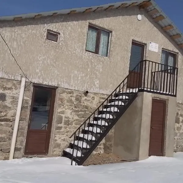 Agro House Mezge - აგროსახლი მეზგე, hotel v destinaci Bashkʼo